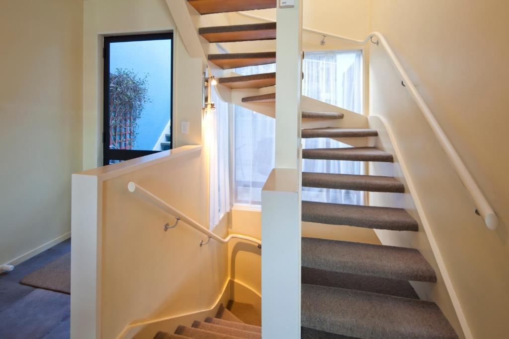 Apartments at Spinnaker Bay Queenstown Bagian luar foto