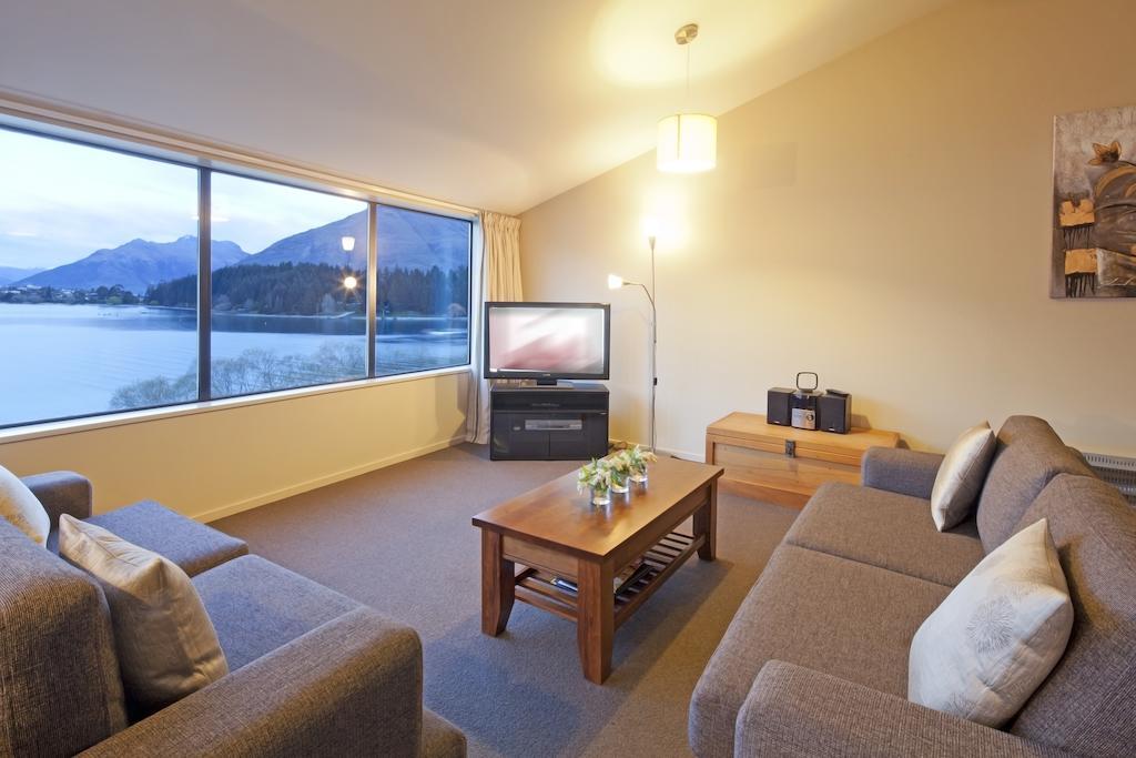 Apartments at Spinnaker Bay Queenstown Bagian luar foto