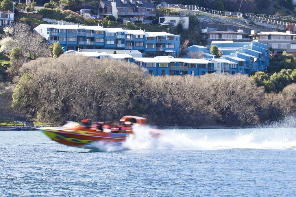 Apartments at Spinnaker Bay Queenstown Bagian luar foto